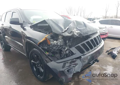 2015 Jeep Grand Cherokee Altitude z USA, uszkodzony, nr VIN 1C4RJFAGXFC884474